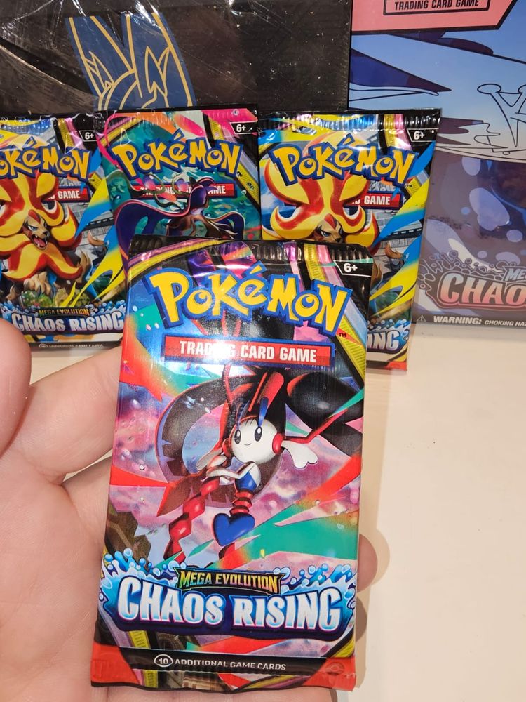 Pokémon Trading Card Game Chaos Rising or Destind Rivals Pack